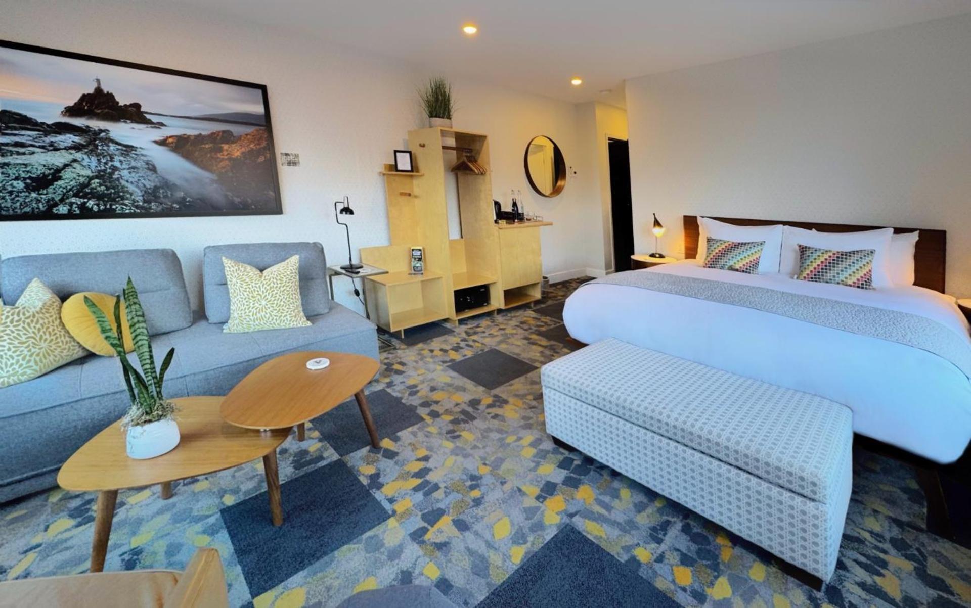 Artisan Suites On Bowen Snug Cove Exterior photo