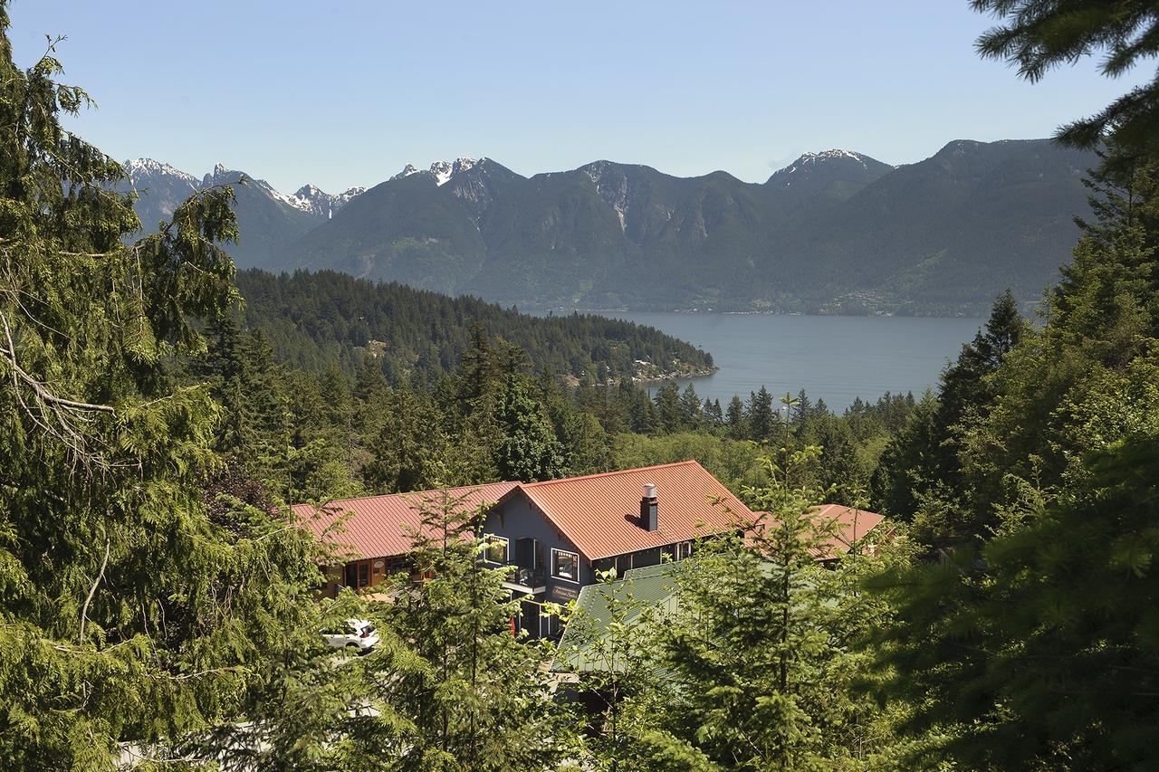 Artisan Suites On Bowen Snug Cove Exterior photo